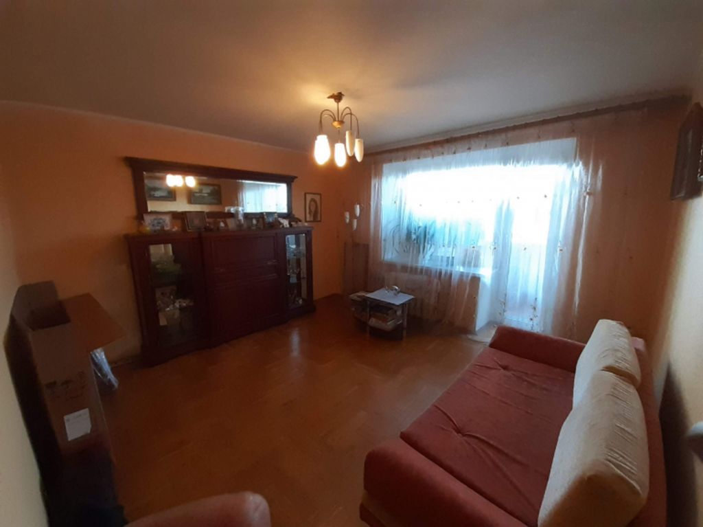 Продажа 4-комнатной квартиры, Губкин, Дзержинского ул,  123а