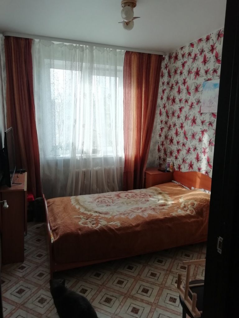 Продажа 4-комнатной квартиры, Иваново, Строителей пр-кт