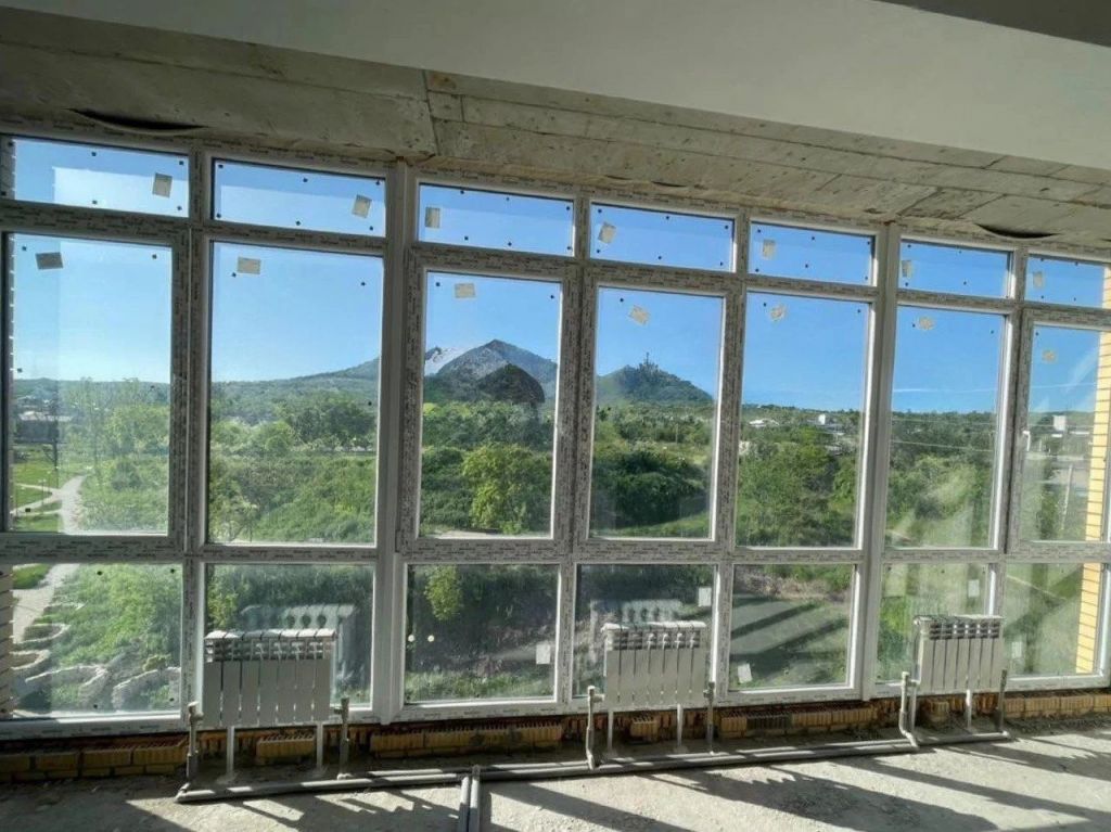 Продажа 2-комнатной квартиры, Пятигорск, Адмиральского ул,  1а