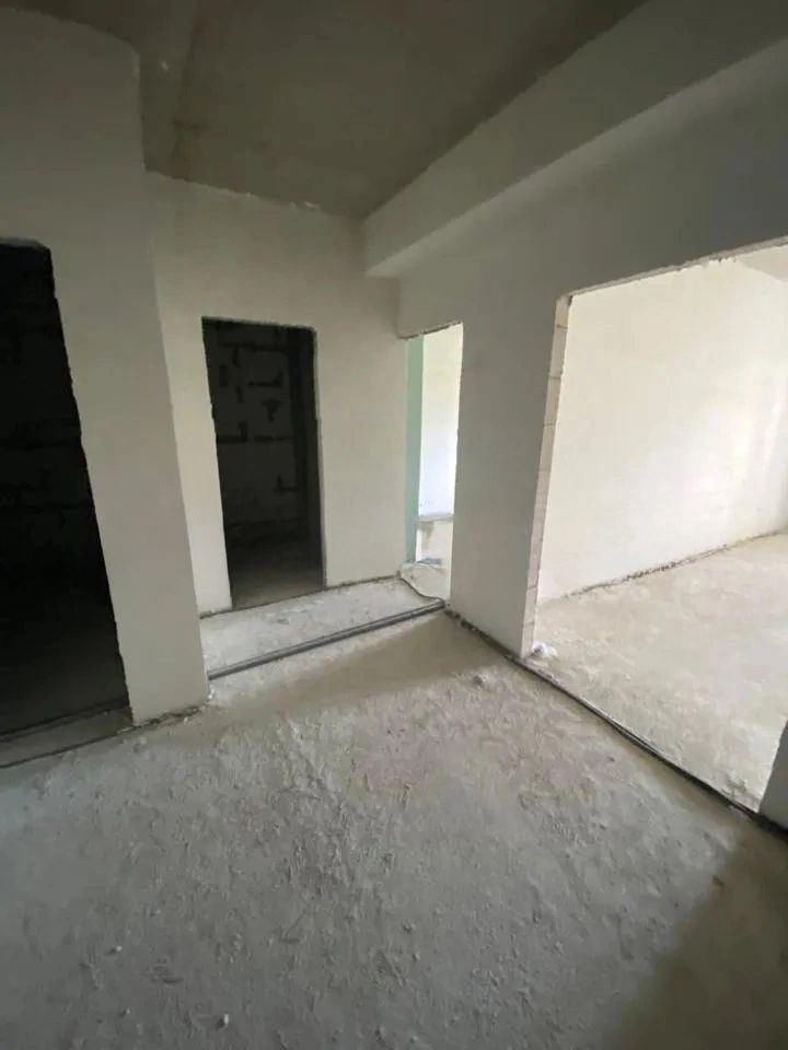 Продажа 2-комнатной квартиры, Пятигорск, Адмиральского ул,  1а