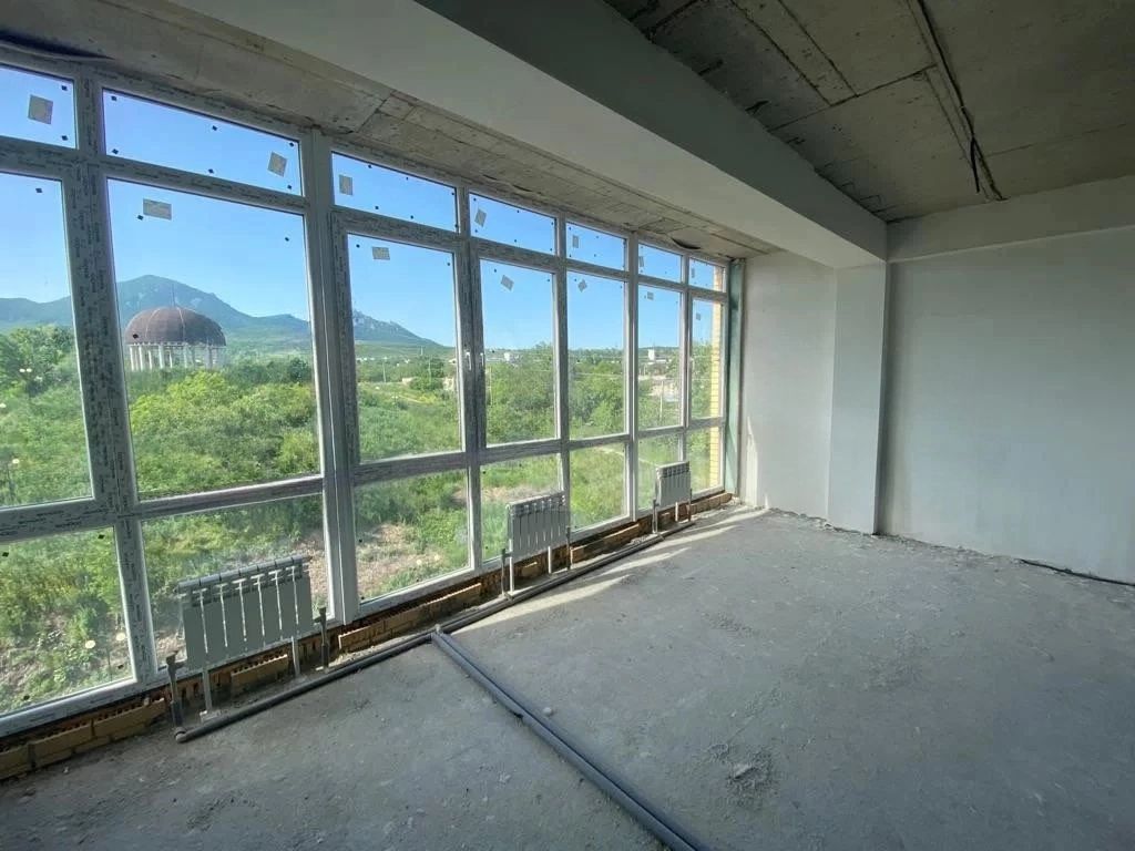 Продажа 2-комнатной квартиры, Пятигорск, Адмиральского ул,  1а