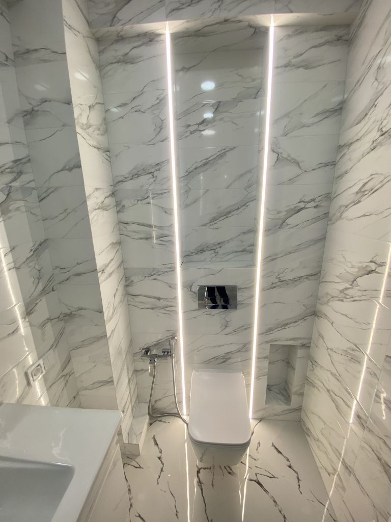 Продажа 2-комнатной квартиры, Пятигорск, Адмиральского ул,  1а