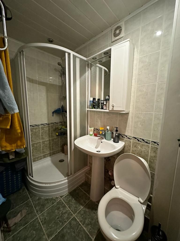 Продажа 3-комнатной квартиры, Ессентуки, 60 лет Октября ул,  12