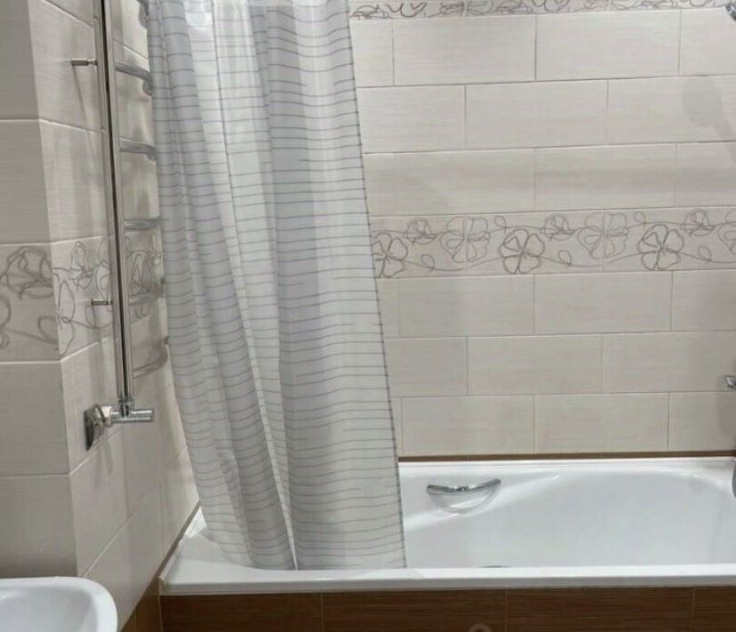 Продажа 1-комнатной квартиры, Пятигорск, Ермолова ул,  14к6