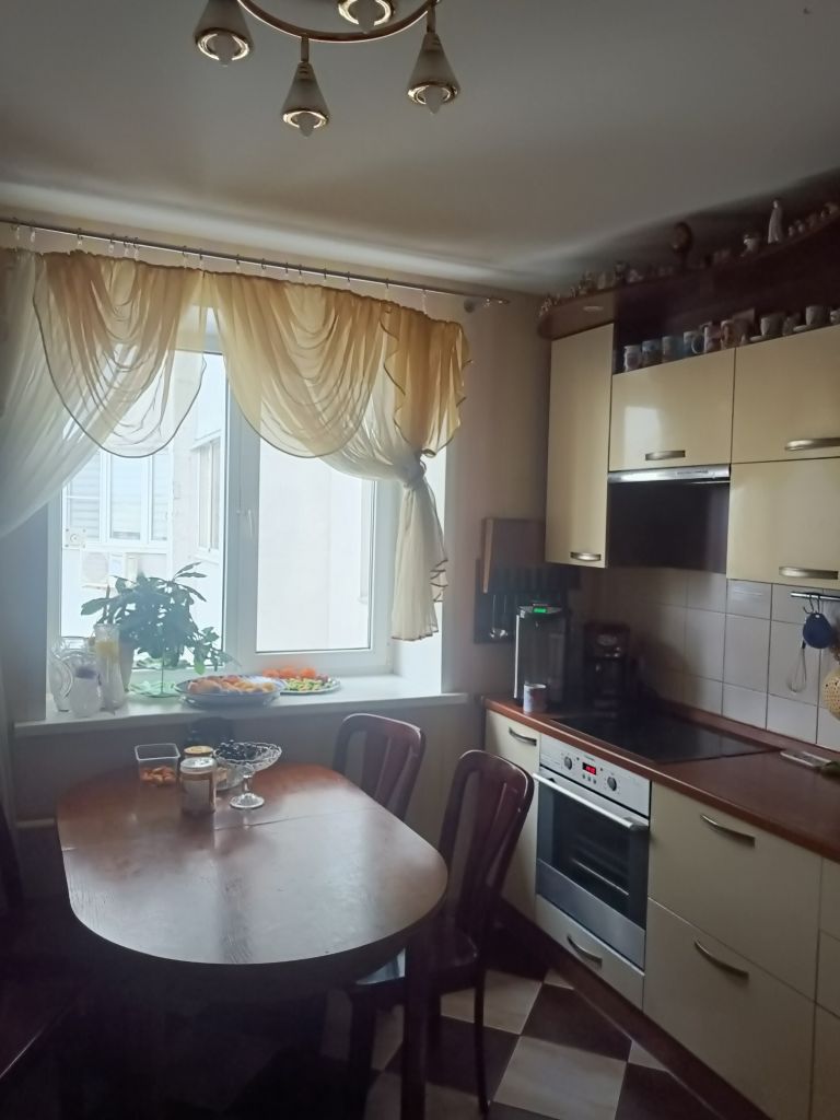 Продажа 4-комнатной квартиры, Владимир, Студеная Гора ул,  34А