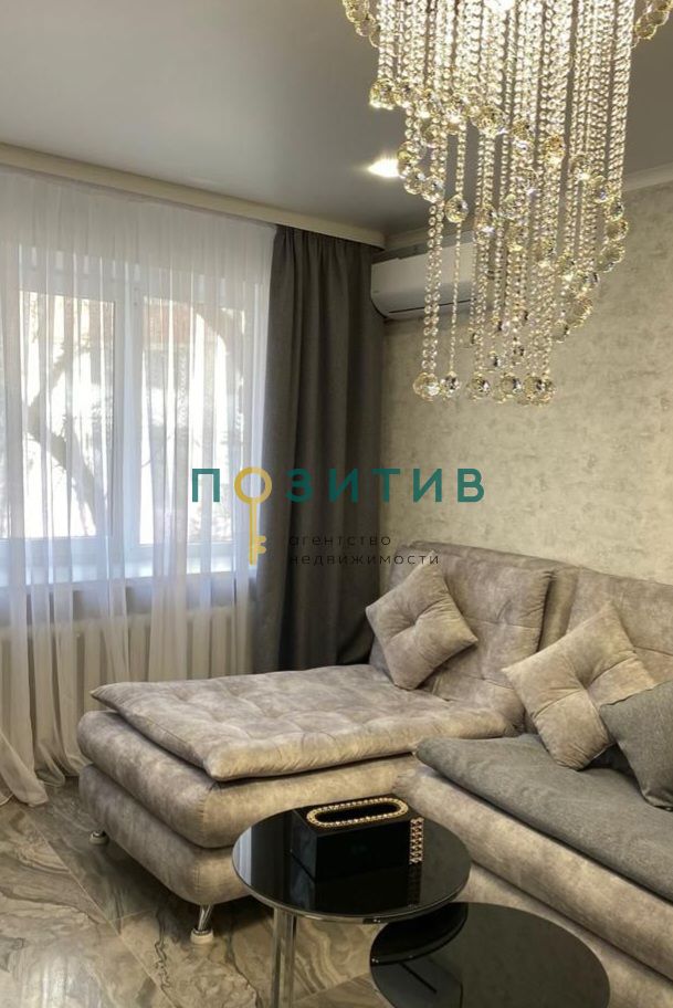 Продажа 2-комнатной квартиры, Минеральные Воды, 50 лет Октября ул,  52