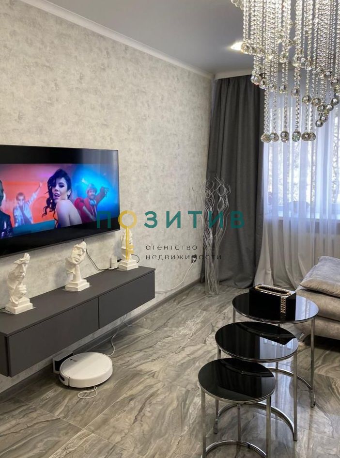 Продажа 2-комнатной квартиры, Минеральные Воды, 50 лет Октября ул,  52