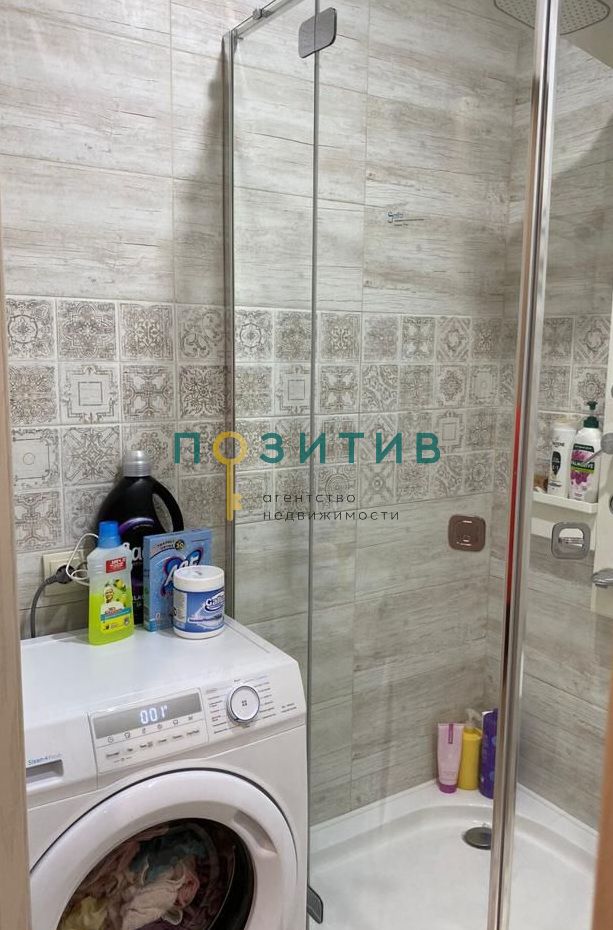 Продажа 2-комнатной квартиры, Минеральные Воды, 50 лет Октября ул,  52