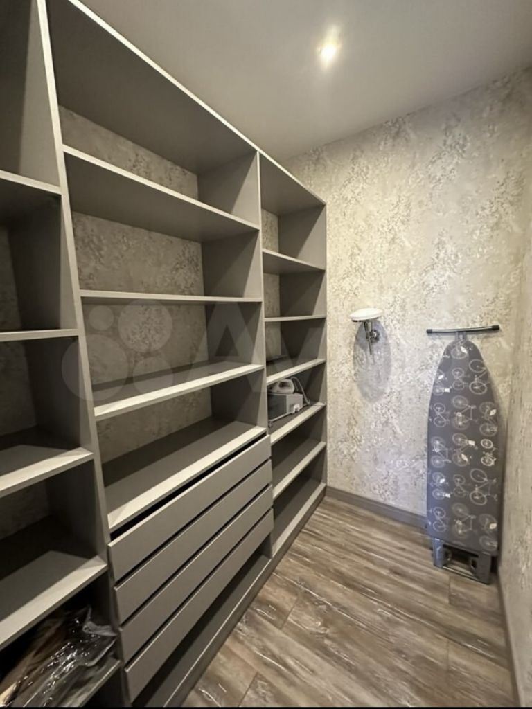 Продажа 1-комнатной квартиры, Пятигорск, Адмиральского ул,  1А