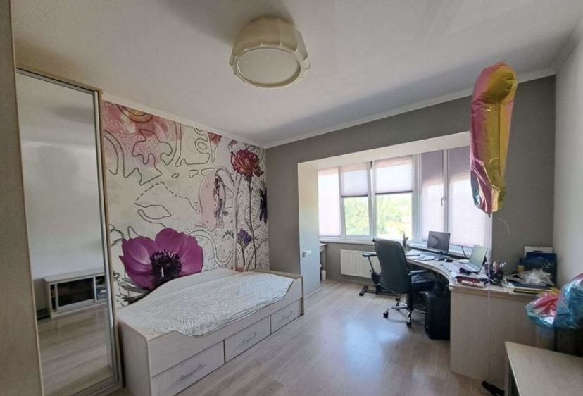 Продажа 3-комнатной квартиры, Пятигорск, Первомайская ул,  92к4