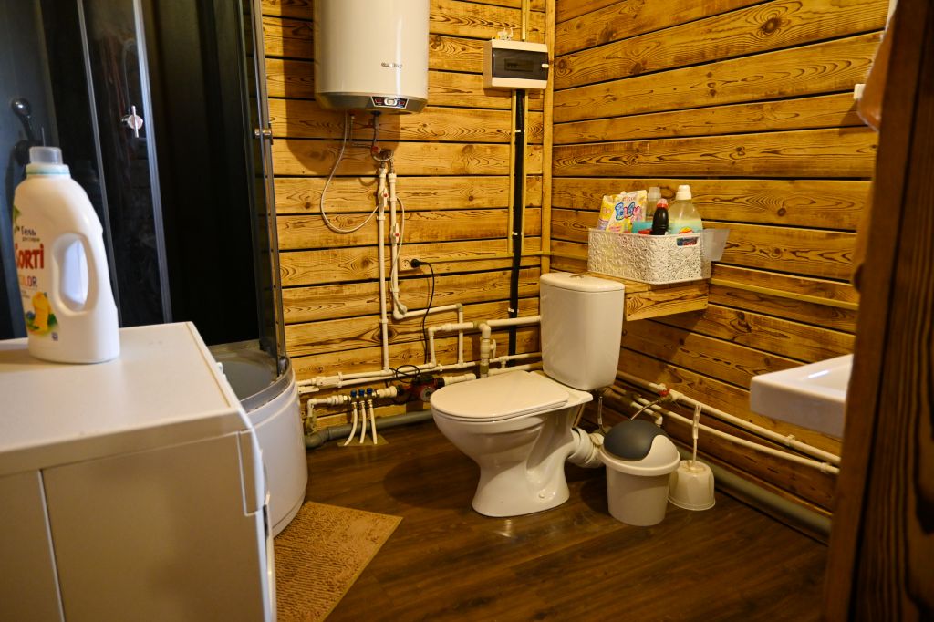 Продажа коммерческой недвижимости, 386м <sup>2</sup>, Выползово, Амурная,  32а