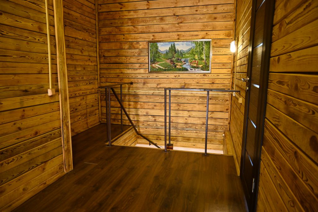 Продажа коммерческой недвижимости, 386м <sup>2</sup>, Выползово, Амурная,  32а