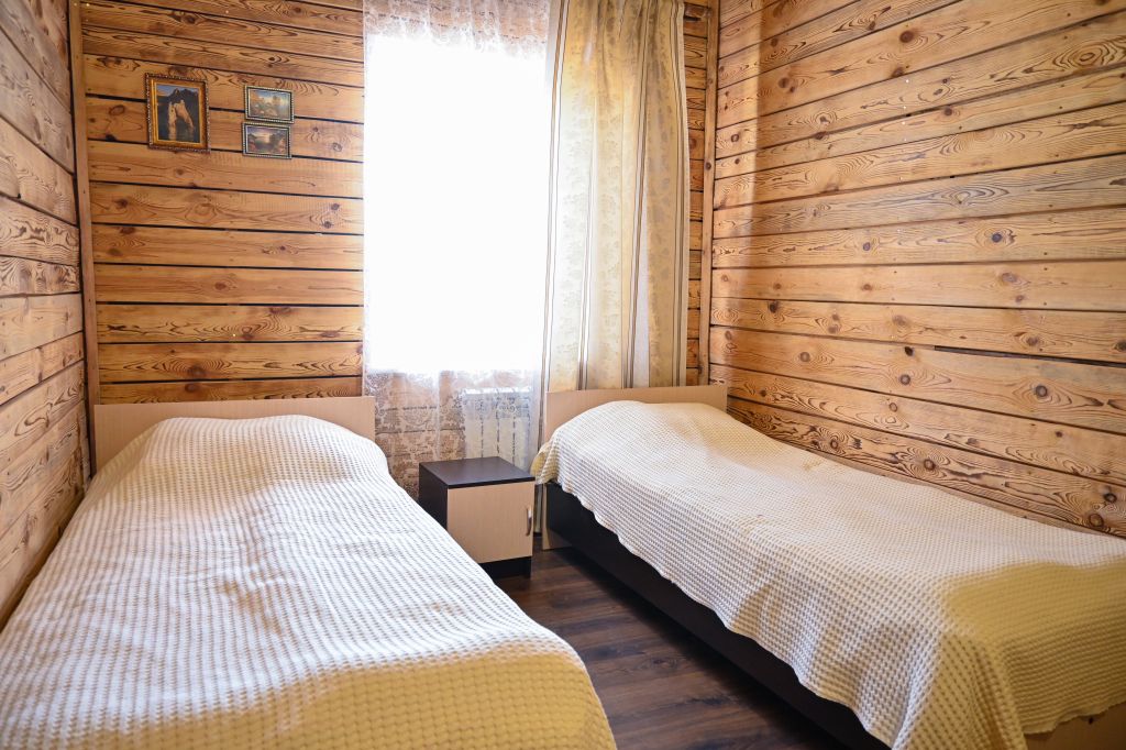 Продажа коммерческой недвижимости, 386м <sup>2</sup>, Выползово, Амурная,  32а