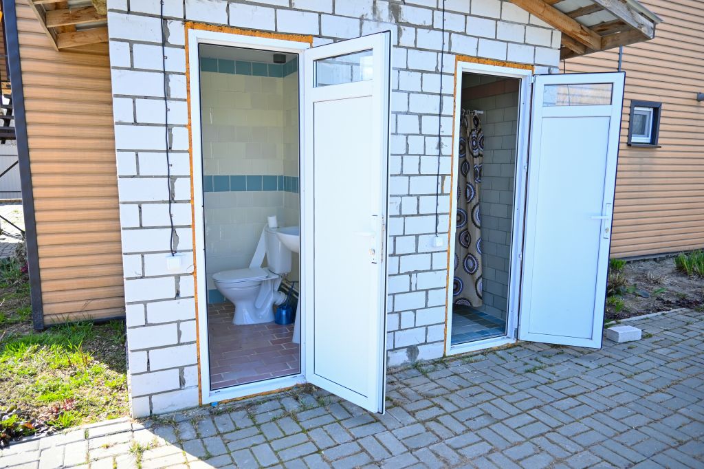 Продажа коммерческой недвижимости, 386м <sup>2</sup>, Выползово, Амурная,  32а