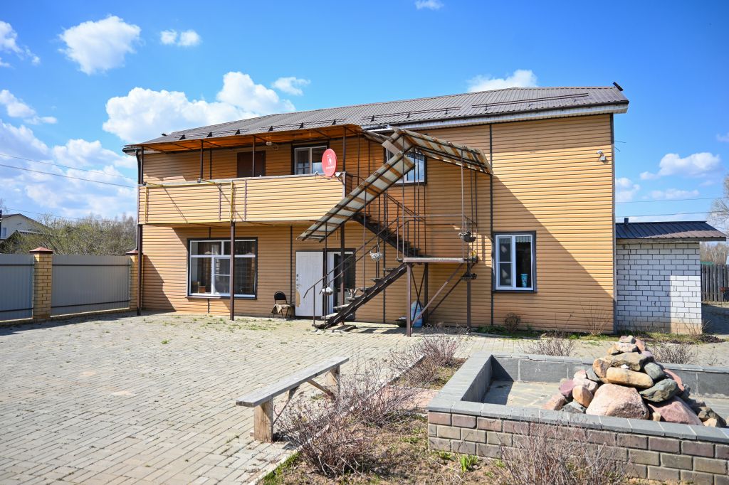 Продажа коммерческой недвижимости, 386м <sup>2</sup>, Выползово, Амурная,  32а