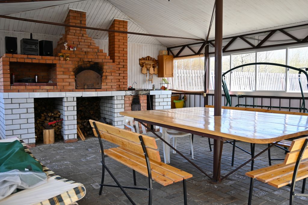 Продажа коммерческой недвижимости, 386м <sup>2</sup>, Выползово, Амурная,  32а