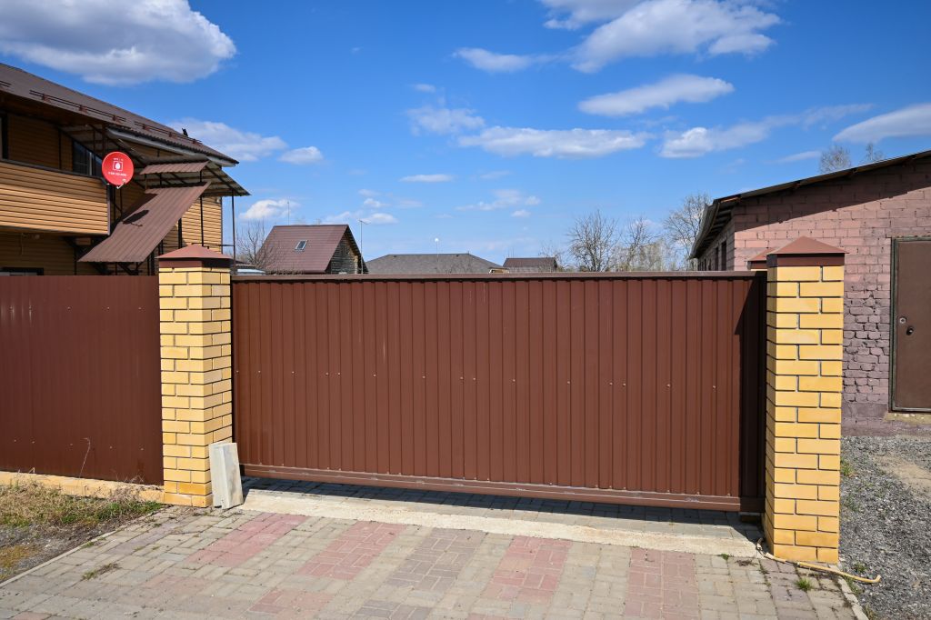 Продажа коммерческой недвижимости, 386м <sup>2</sup>, Выползово, Амурная,  32а