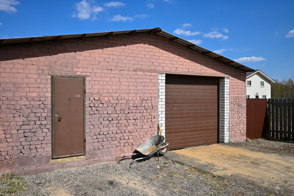 Продажа коммерческой недвижимости, 386м <sup>2</sup>, Выползово, Амурная,  32а