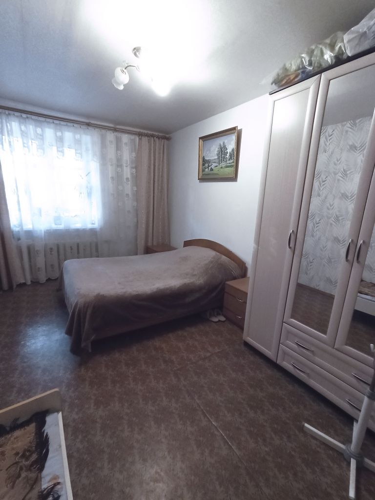 Продажа 3-комнатной квартиры, Дзержинск, Циолковского пр-кт,  64