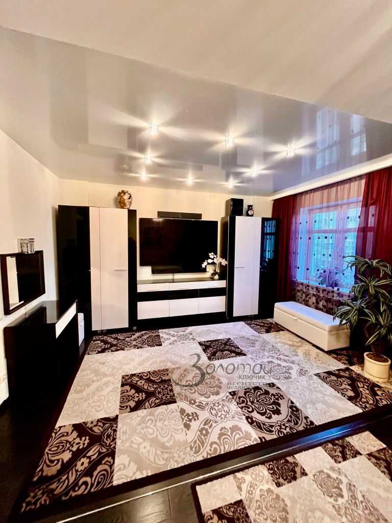 Продажа 3-комнатной квартиры, Нижний Новгород, Деловая ул,  24к2