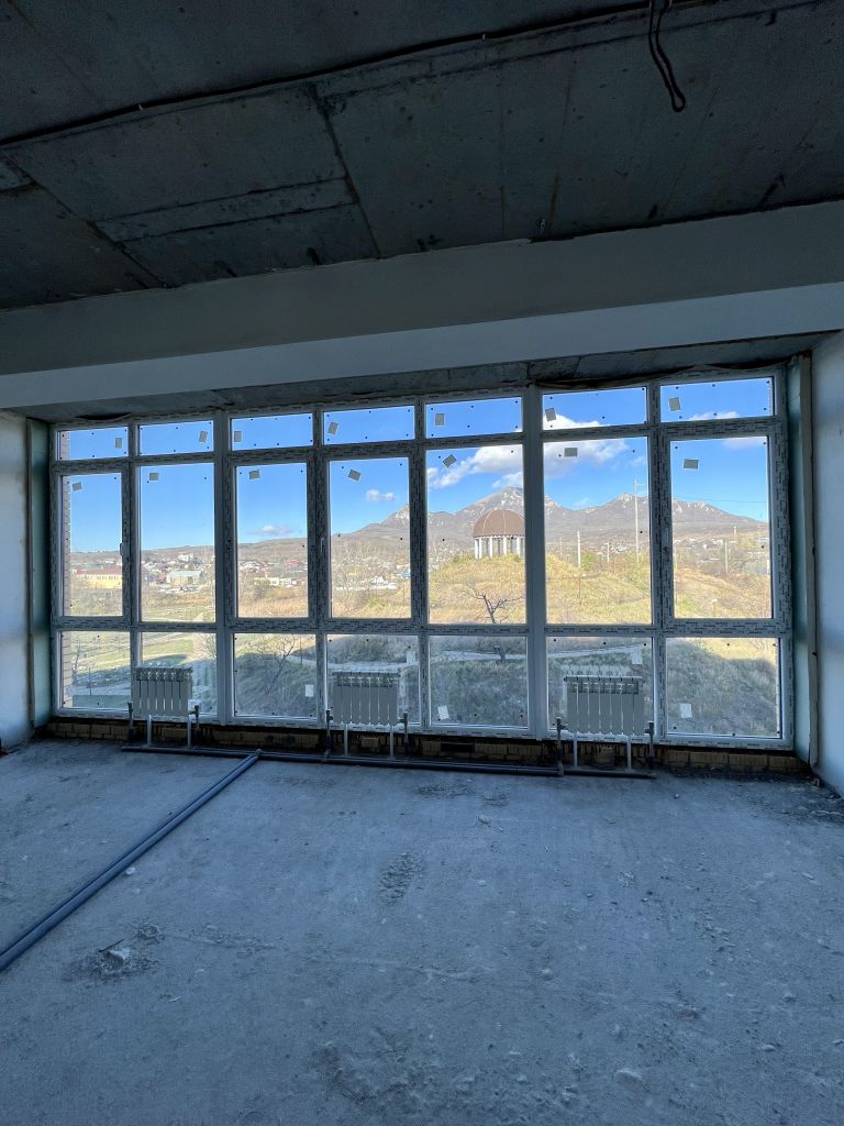 Продажа 2-комнатной новостройки, Пятигорск, Адмиральского ул,  1А