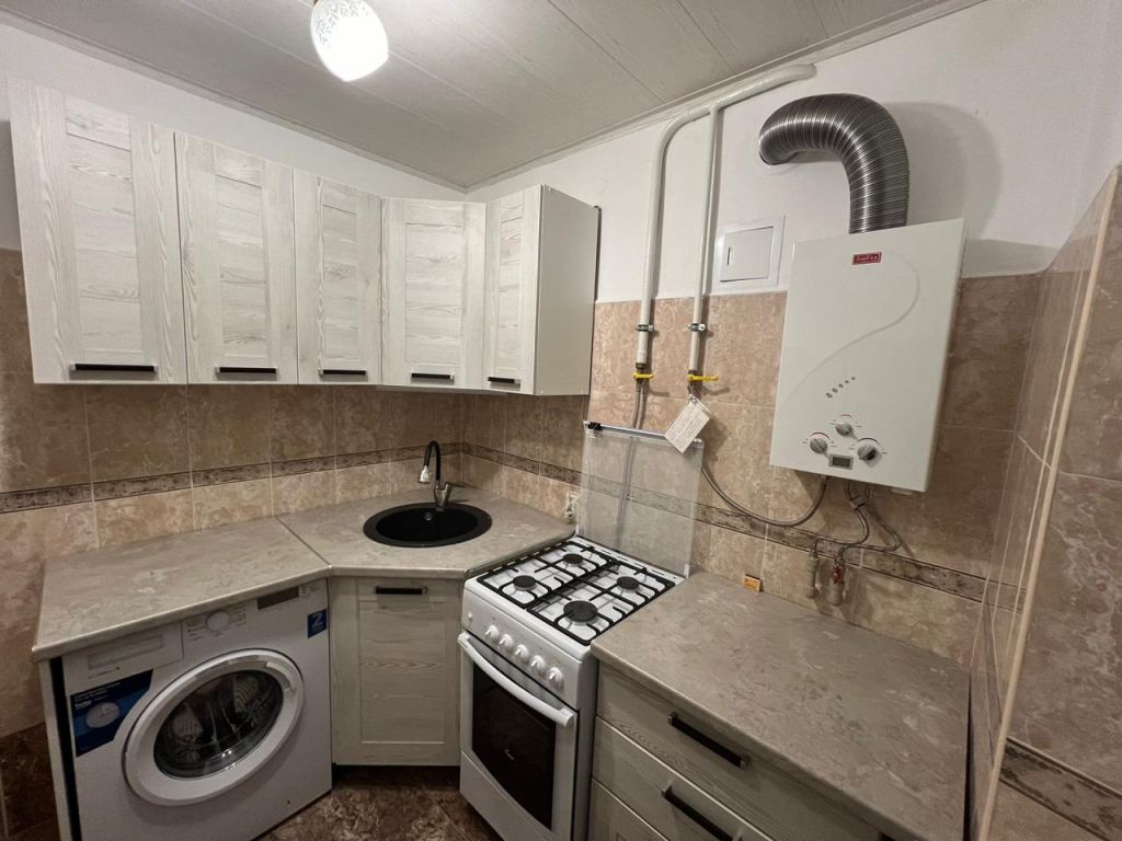 Продажа 1-комнатной квартиры, Пятигорск, Зорге ул,  3