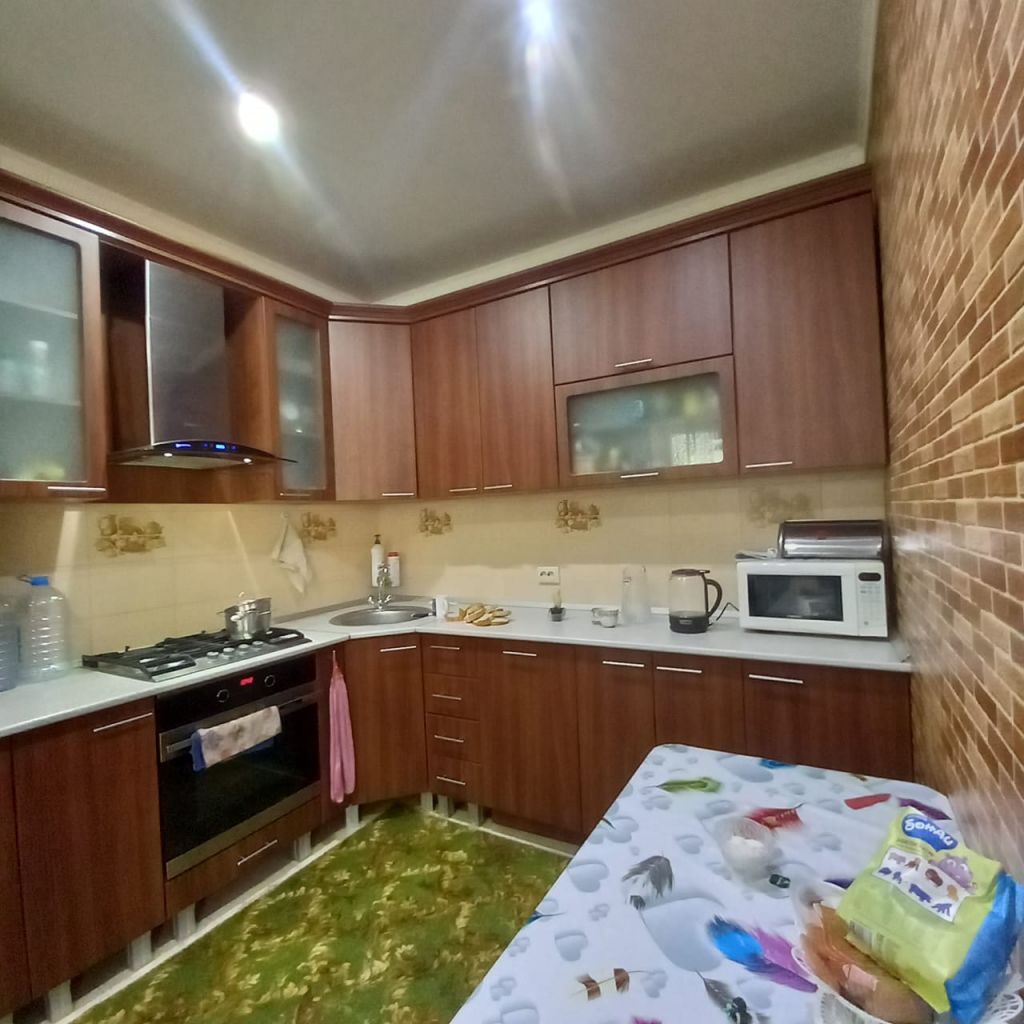 Продажа 2-комнатной квартиры, Ессентуки, Спасателей ул,  5