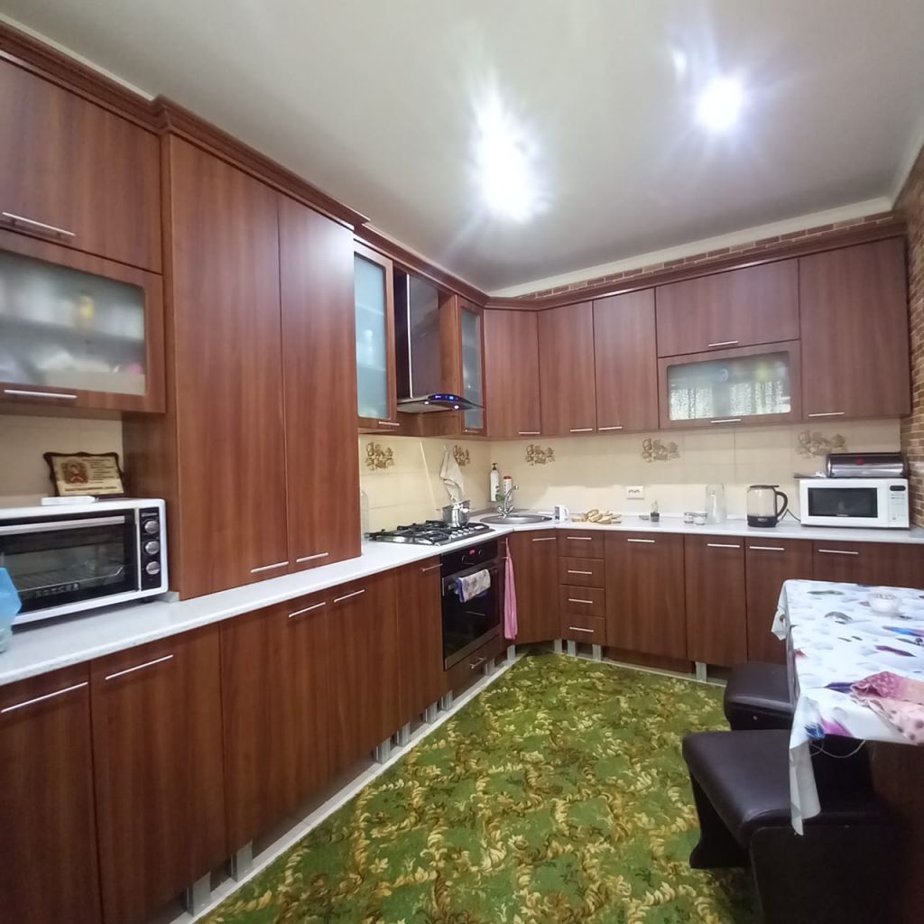 Продажа 2-комнатной квартиры, Ессентуки, Спасателей ул,  5