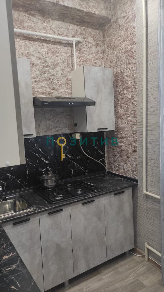 Продажа 1-комнатной квартиры, Минеральные Воды, Калинина ул,  92а