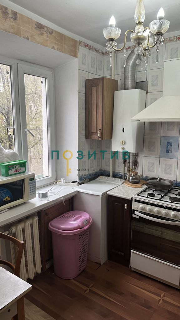 Продажа 2-комнатной квартиры, Минеральные Воды, Советская ул,  40