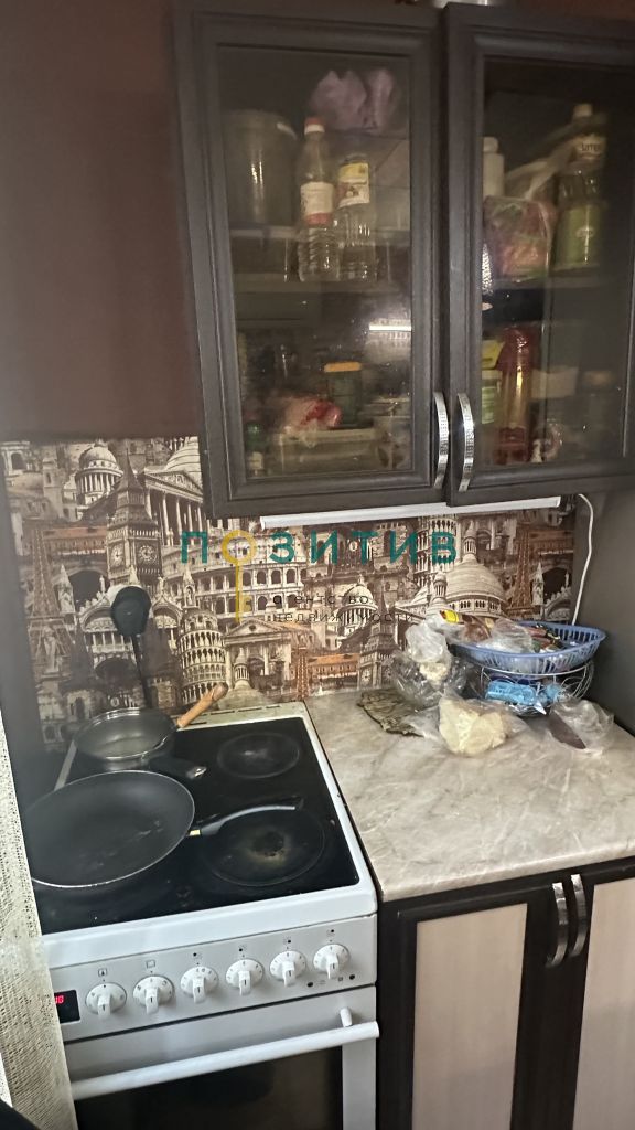 Продажа 4-комнатной квартиры, Минеральные Воды, 50 лет Октября ул,  30