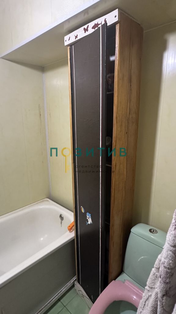 Продажа 4-комнатной квартиры, Минеральные Воды, 50 лет Октября ул,  30