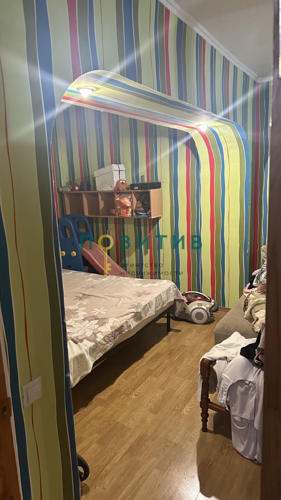 Продажа 4-комнатной квартиры, Минеральные Воды, 50 лет Октября ул,  30