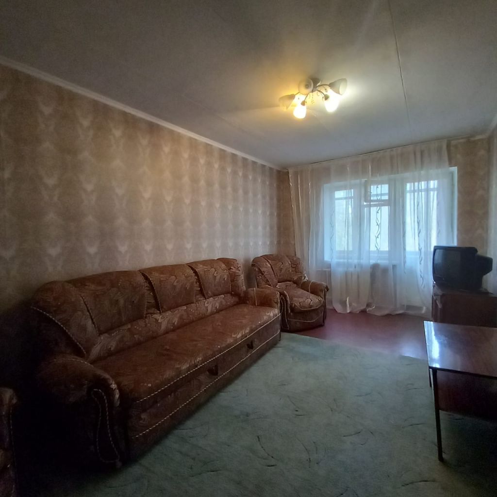 Продажа 2-комнатной квартиры, Ессентуки, Октябрьская ул,  471