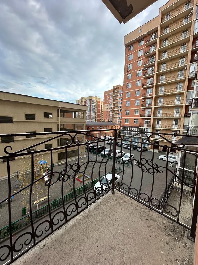 Продажа 2-комнатной квартиры, Пятигорск, Бунимовича ул,  15к2