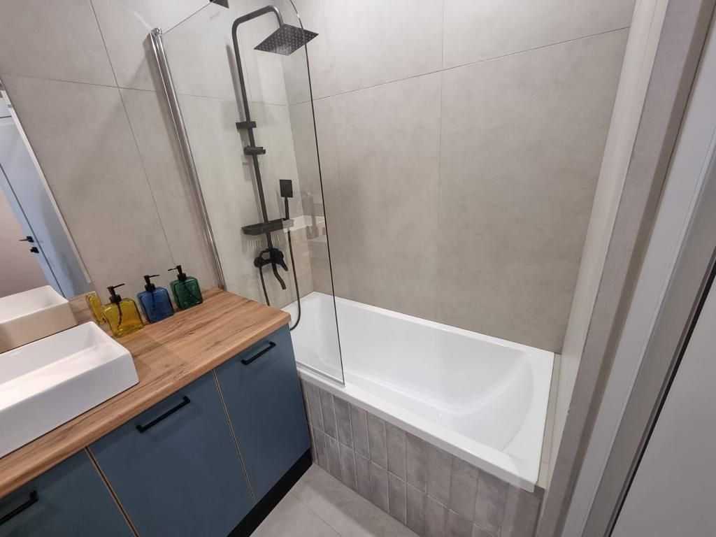 Продажа 2-комнатной квартиры, Пятигорск, Аллея Строителей ул,  2к2