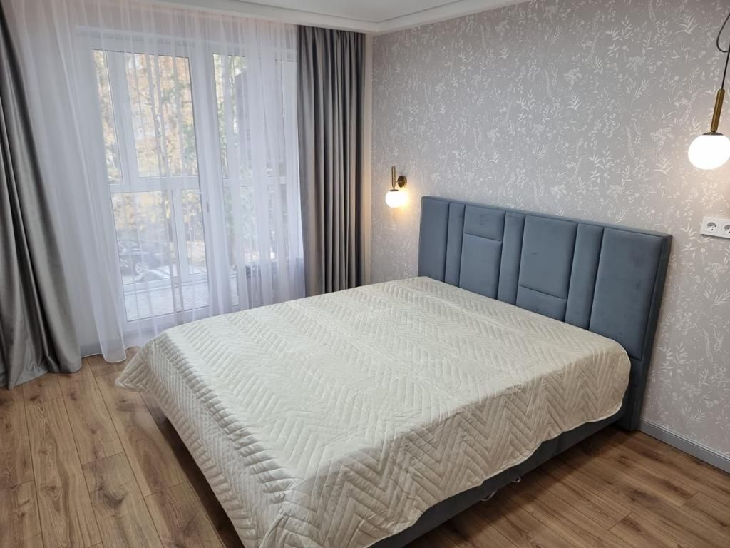 Продажа 2-комнатной квартиры, Пятигорск, Аллея Строителей ул,  2к2