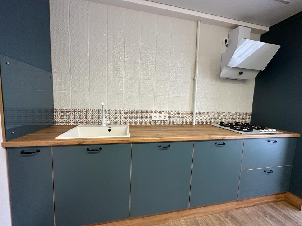 Продажа 2-комнатной квартиры, Пятигорск, Аллея Строителей ул,  2к2