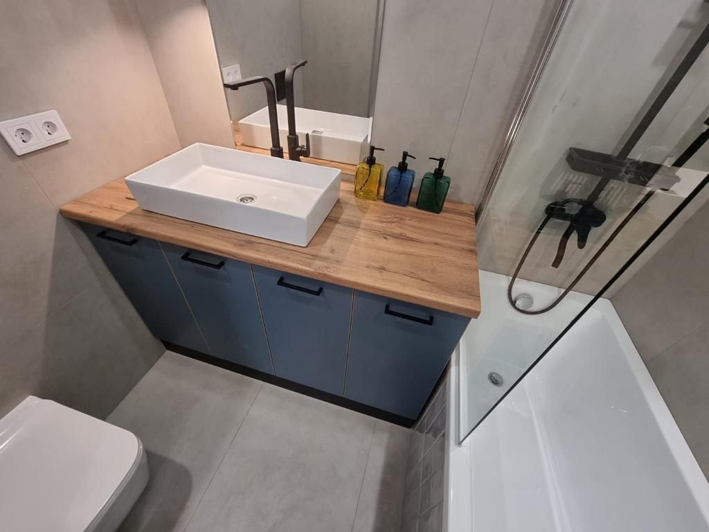 Продажа 2-комнатной квартиры, Пятигорск, Аллея Строителей ул,  2к2