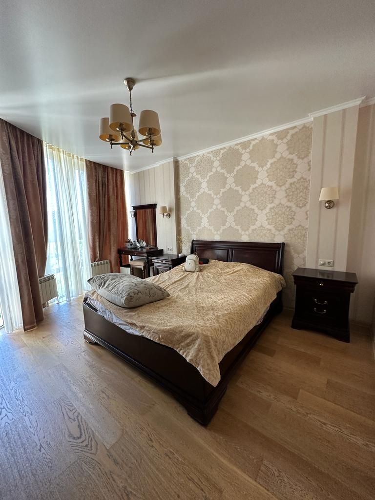 Продажа 3-комнатной квартиры, Пятигорск, Оранжерейная ул,  21к4