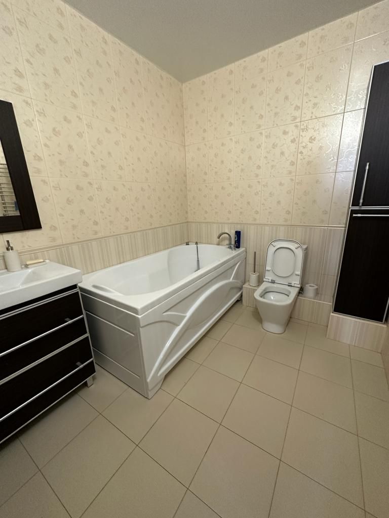 Продажа 3-комнатной квартиры, Пятигорск, Оранжерейная ул,  21к4