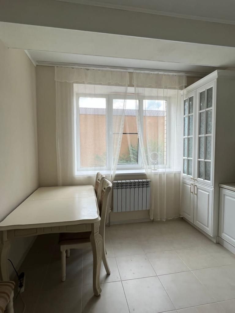 Продажа 3-комнатной квартиры, Пятигорск, Власова ул,  4