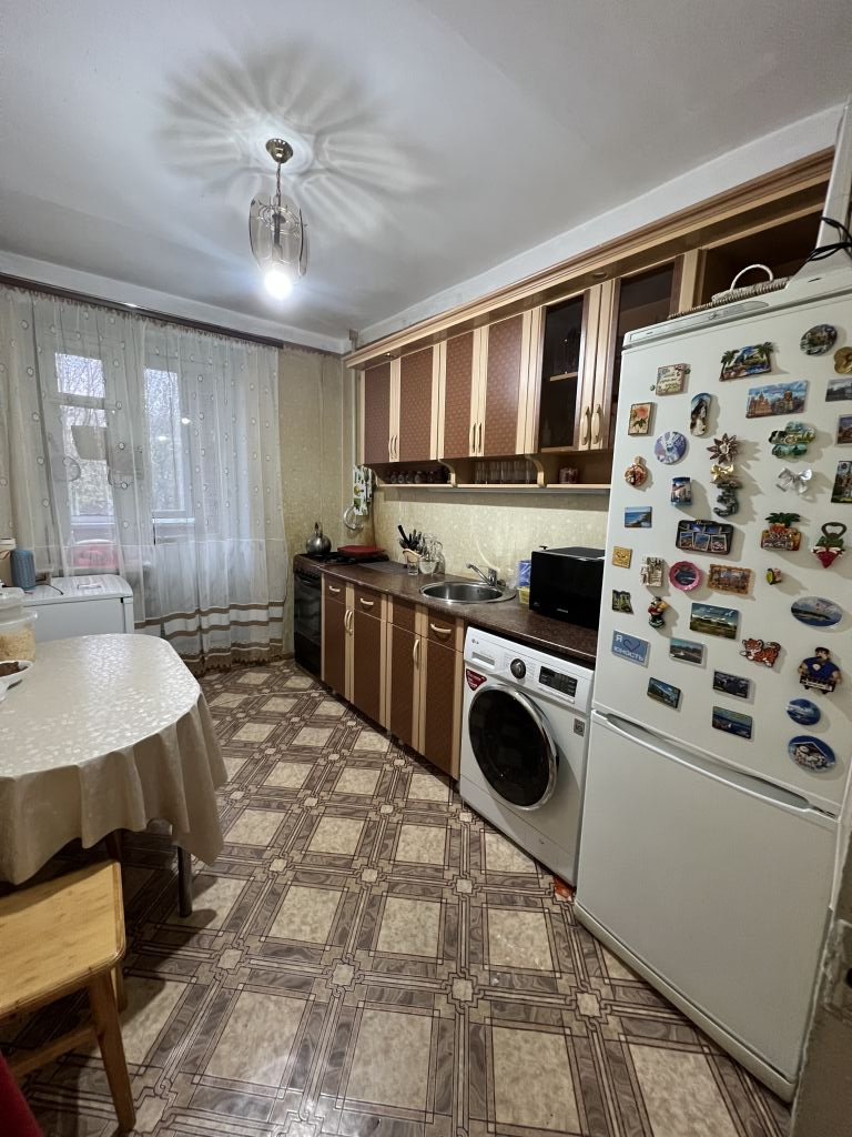 Продажа 3-комнатной квартиры, Ессентуки, Грибоедова ул,  27