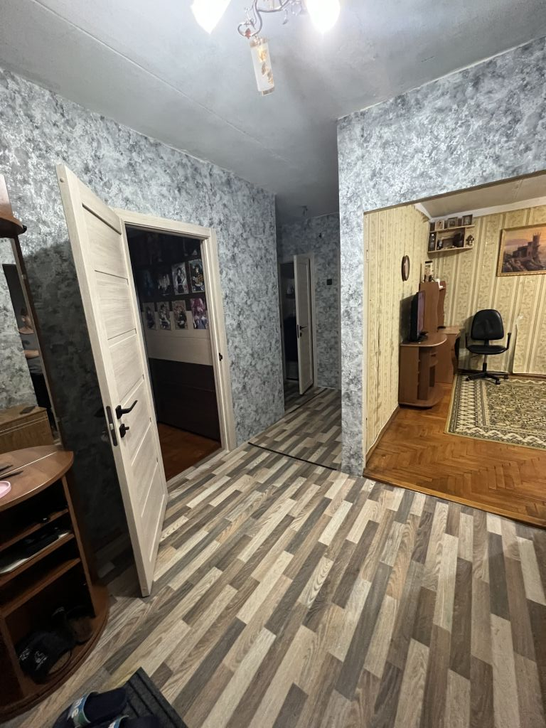 Продажа 3-комнатной квартиры, Ессентуки, Грибоедова ул,  27