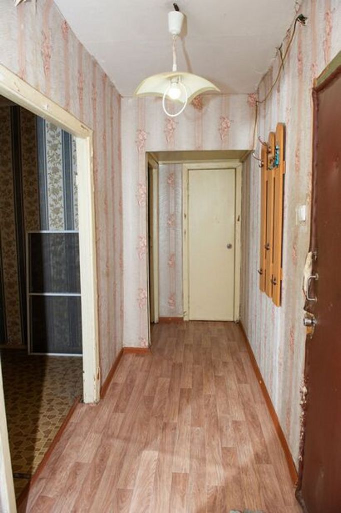 Продажа 2-комнатной квартиры, Губкин, Лазарева ул,  16