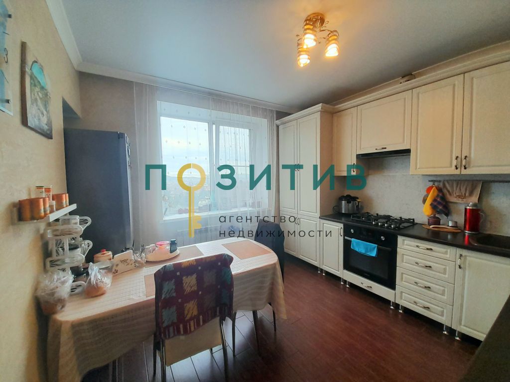 Продажа 3-комнатной квартиры, Пятигорск, Больничная ул,  9