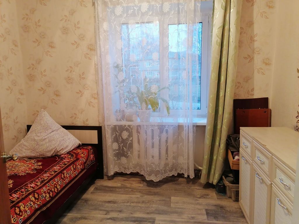 Продажа 2-комнатной квартиры, Лунино, Ломоносова,  45