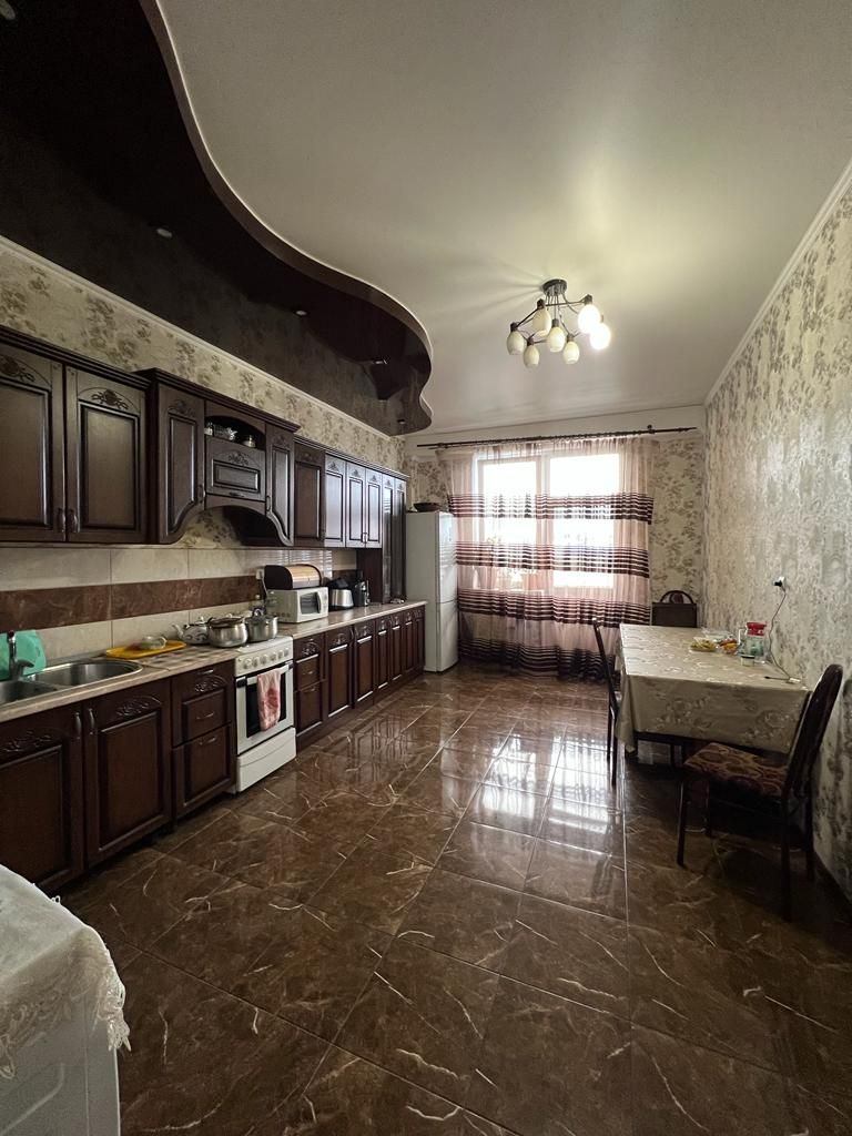 Продажа 3-комнатной квартиры, Ессентуки, Новопятигорская ул,  1/2