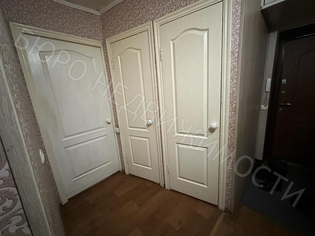 Продажа 4-комнатной квартиры, Балашов, Калинина ул,  26