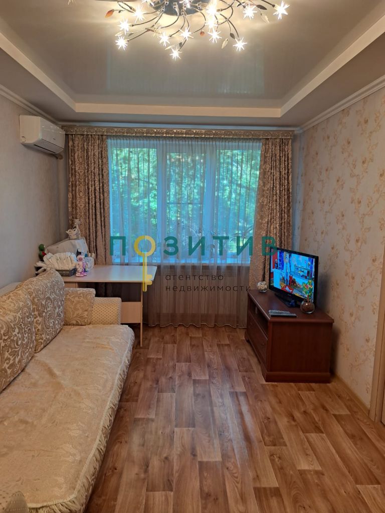 Продажа 2-комнатной квартиры, Минеральные Воды, 50 лет Октября ул,  63